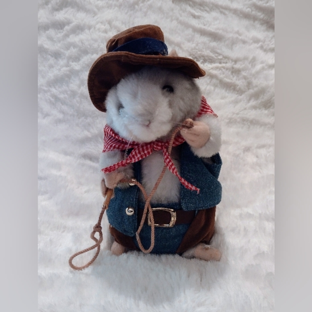 VTG Gemmy Dancing Hamster 2003 Wild Critter Cody Sings Wanna Be A Cowboy